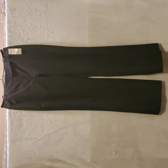 Tahari Pantsuit (does not include necklace) - Picture 9 of 16